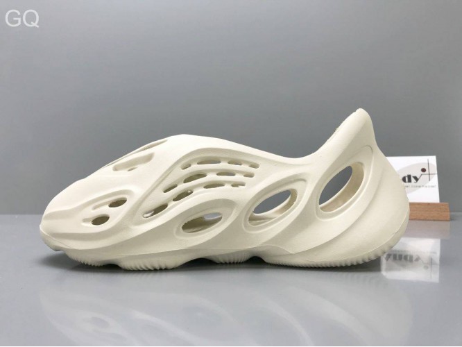 GQ Version Adidas Yeezy Foam Runner “Sand”